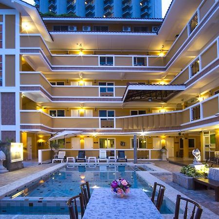 Jean Boutique Hotel Pattaya Buitenkant foto